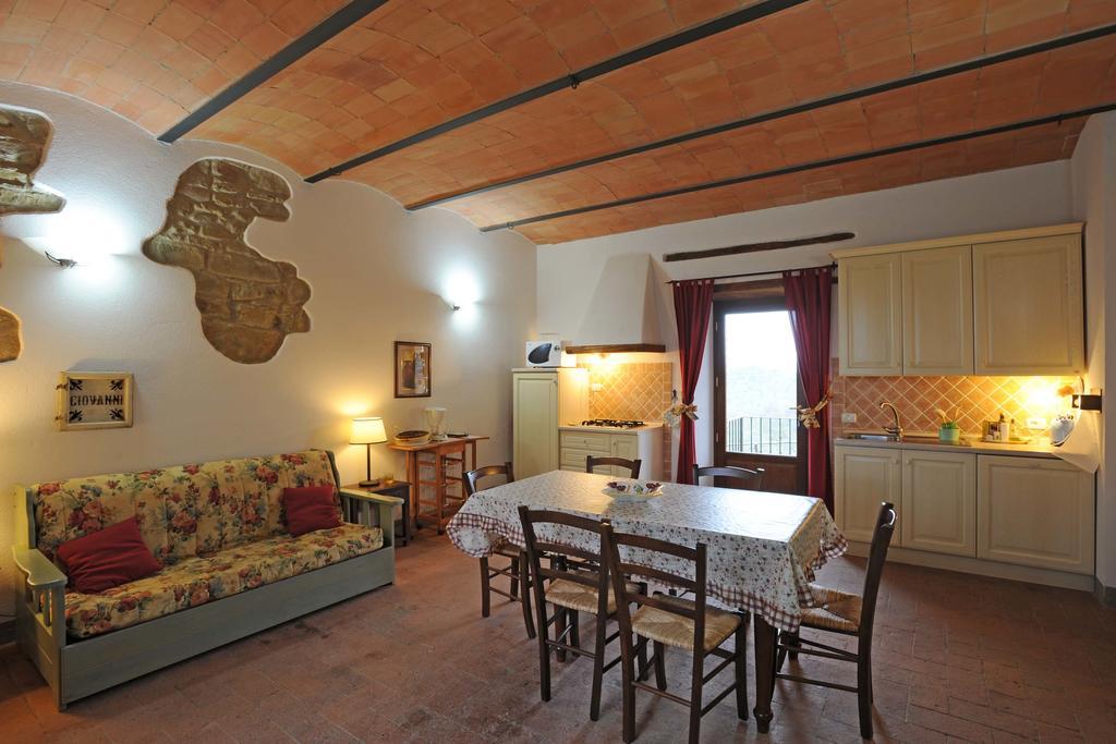 Borgo Rapale Villa Buitenkant foto